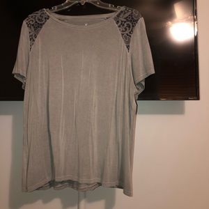 Gray soft and sexy tee